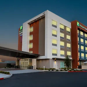 Express & - Vegas - E Tropicana By Ihg מלון לאס וגאס