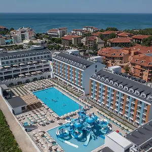 5* Hotel Arcanus Trendline Side